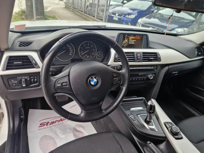 BMW 320d Touring Sport - immagine 5